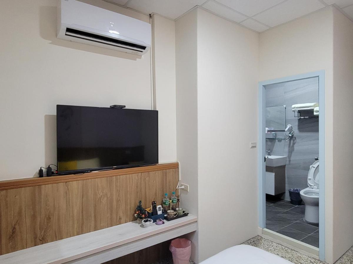 東步道 Apartment เมืองฮวาเหลียน ภายนอก รูปภาพ